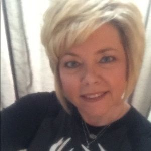 Meet your Posher, Lynn